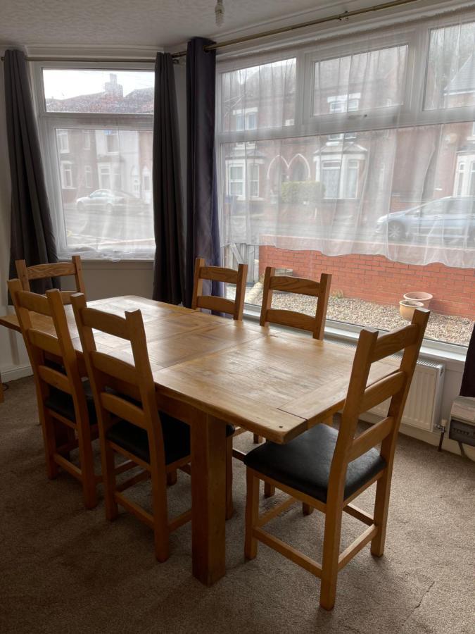 Spacious, Sleeps 17, 3 Bathrooms, Parking, Mansfield Exterior foto