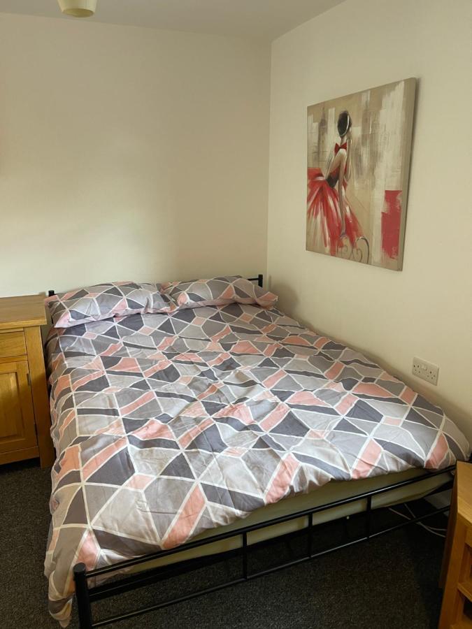 Spacious, Sleeps 17, 3 Bathrooms, Parking, Mansfield Exterior foto