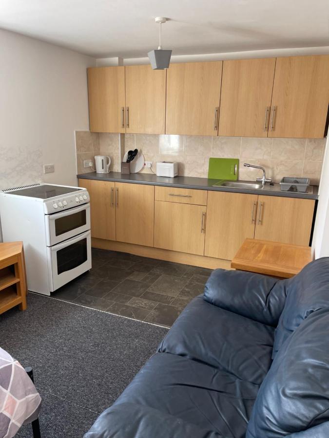 Spacious, Sleeps 17, 3 Bathrooms, Parking, Mansfield Exterior foto